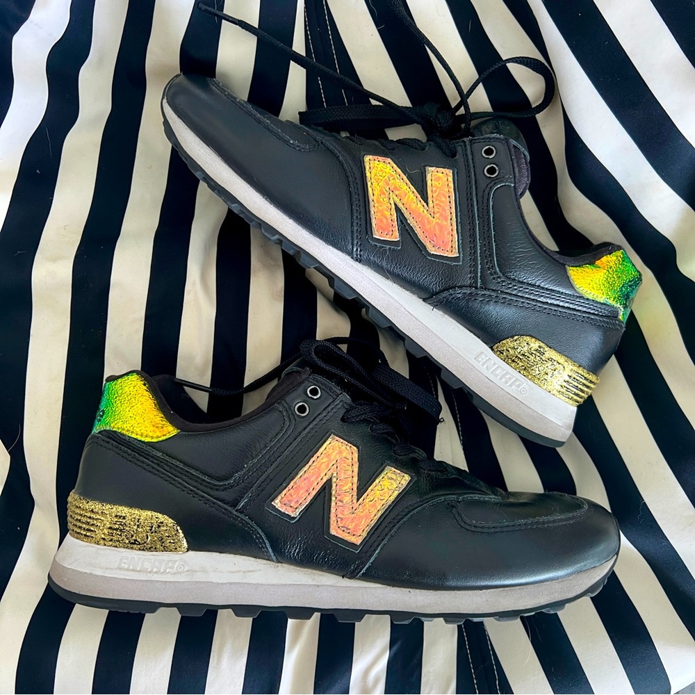New Balance Black And Iridescent Sneakers Gem